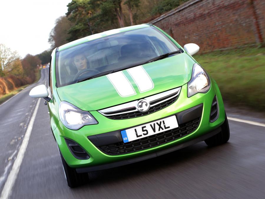  Vauxhall Corsa Sting 2013 года  (фото 18 из 18)